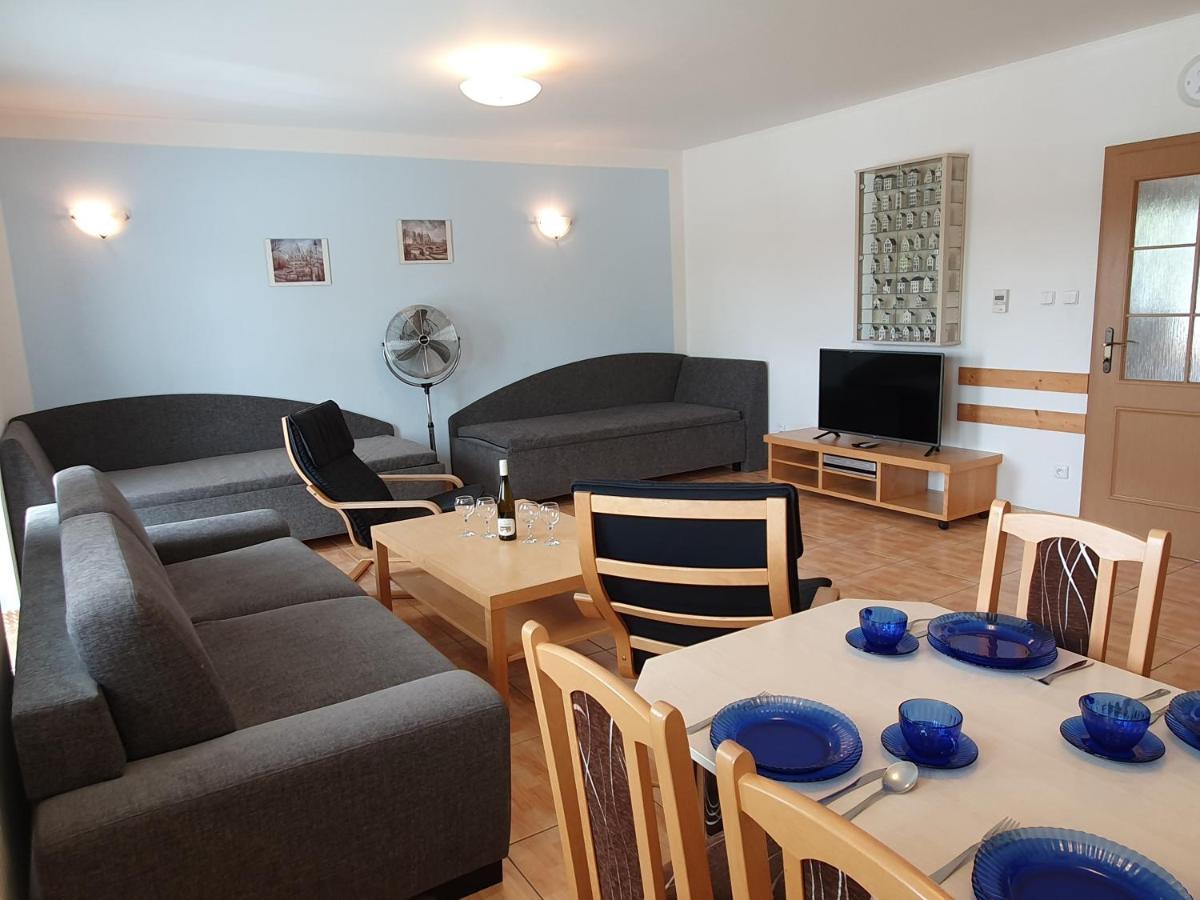 ليبنو ناد فلتافو Lipnoapartments 88 المظهر الخارجي الصورة